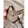 Image 10 : Montana Ranch Used Victor Animal Traps