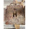 Image 5 : Montana Ranch Used Victor Animal Traps