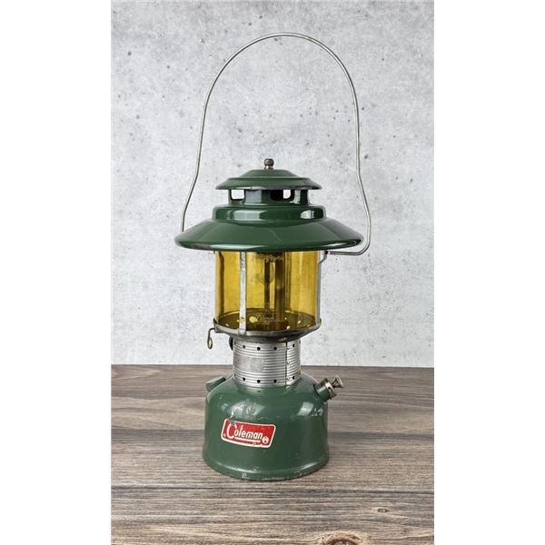 Coleman 228F Hiking Camping Lantern