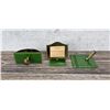 Image 1 : Art Deco Green Bakelite Desk Set
