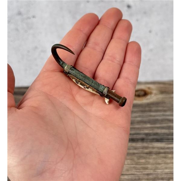Malaita Solomon Islands Shell Fishing Lure