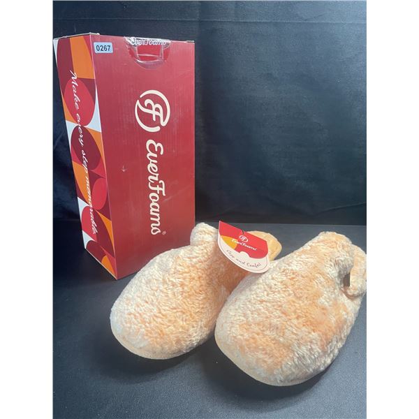 1 Pair of Everfoams Women's Alpine Shearling Slippers - Peach - Size 11-12 - New in Box