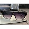 Image 4 : 2 Boxes of Oversized Square Big Frame Trendy Sunglasses (2 Per Box/4 Pairs Total) - New