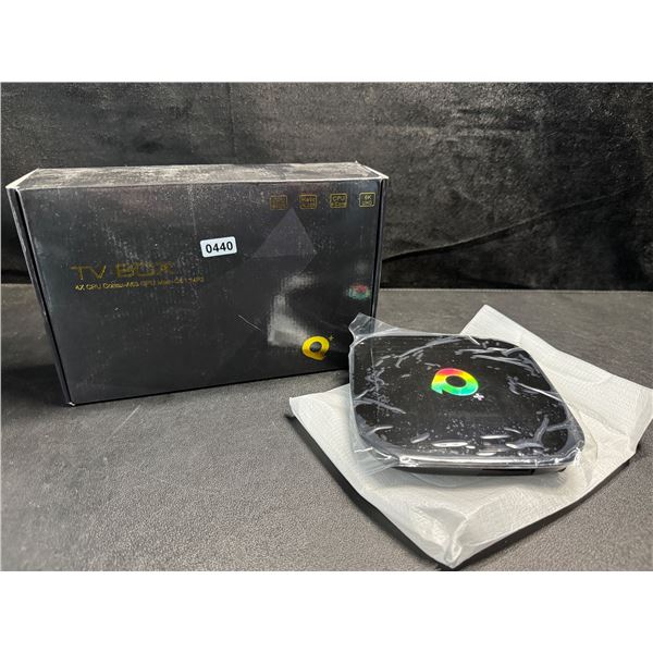1 QPlus Android 9.0 Quad Core 6K 3D Smart Wifi Streaming Box - New