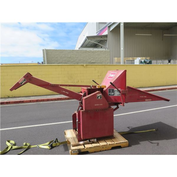 Toro 1200 Commercial Wood Chipper (3 Pt)