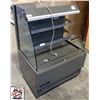 Image 2 : 36" SELF SERVE STATION ON CASTORS