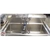 Image 2 : OMCAN DOUBLE WELL S/S SINK W/ FAUCETT & PRE RINSE