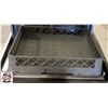 Image 4 : GRAND ELECTRIC DISHWASHER W/ ASSORTED DISH RACKS