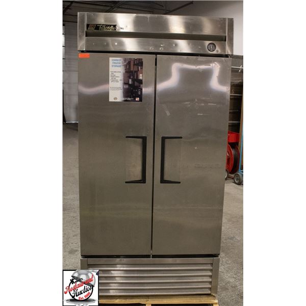 BAILIFF SEIZURE: TRUE DOUBLE DOOR S/S FREEZER