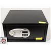 Image 1 : 17" X 14.5" X 9" SMALL ELECTRONIC SAFE