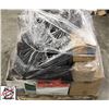 Image 1 : BAILIFF SEIZURE: PALLET OF ASSORTED RESTAURNT MISC