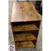 Image 1 : BAILIFF SEIZURE: 36"X19"X36" WOOD DESK W/ SMALL