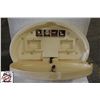 Image 2 : DIAPER-DEPOT OVAL WALL MOUNT BABY CHANGE STATION