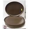 Image 1 : 16 OVAL SERVING TRAYS 27" X 22"