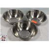 Image 1 : BAILIFF SEIZURE: 3 12" DIAMETER S/S MIXING BOWLS