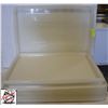 Image 1 : LOT OF 9 18"X, 26" PLASTIC FOOD TRAYS W/2 LIDS