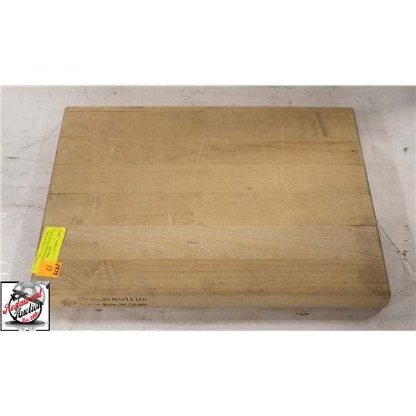 12" X 16" MICHIGAN MAPLE 1 1/2" THICK WOOD CUTTING