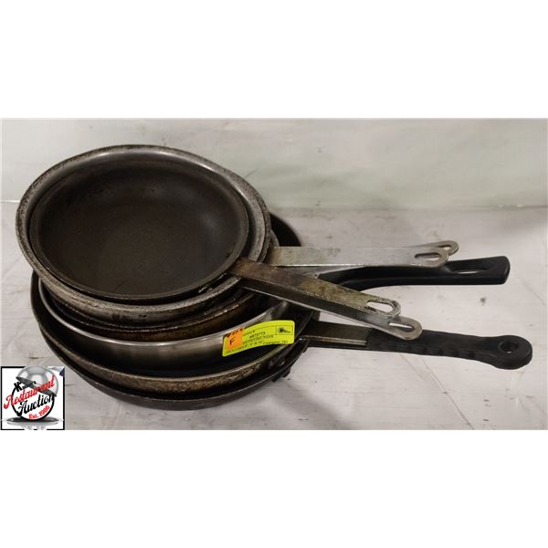 7 ASSORTED FRYING PANS INCLUDES 8", 9" & 10"