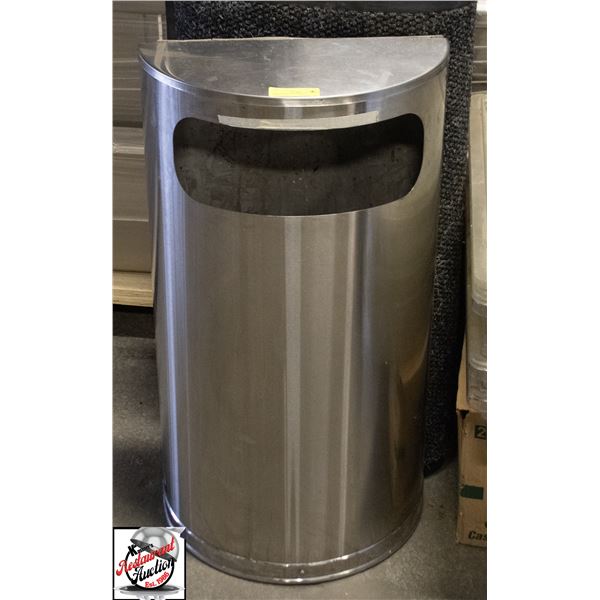 HALF MOON S/S GARBAGE RECEPTICAL