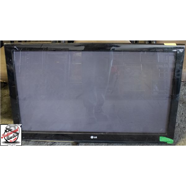 LG 42" WALL MOUNT TV * NO POWER CORD*