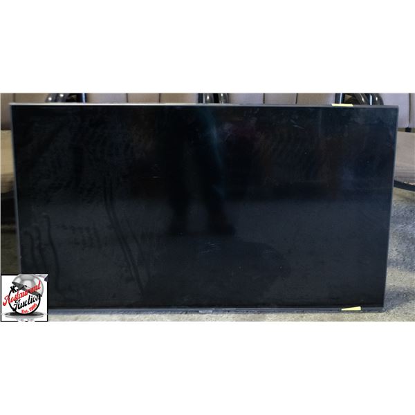 SAMSUNG 55" WALL MOUNT TV