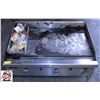 Image 1 : VULCAN 36", 3 BURNER NATURAL GAS GRIDDLE