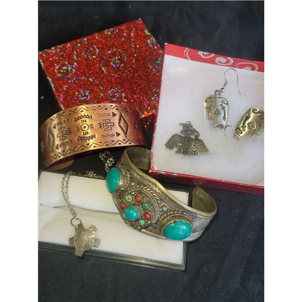 Vintage First Nation Design Jewelry A