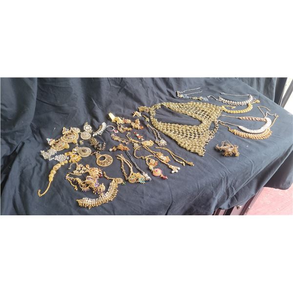 Ethnic Jewelry & Mesh Bra A