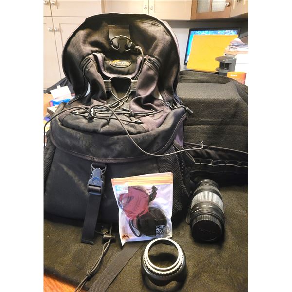 Canon Zoom Lens & Lowpro Bag A