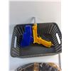 Image 2 : Power Fist Abrasive Blasting Hood and 18 Oz Hopper Gravity Feed Abrasive Spot Blaster Gun