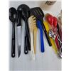 Image 3 : Assorted Kitchen Utensils with Ceramic Holder