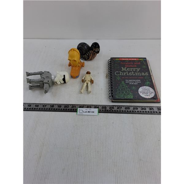 Star Wars/Alien Toys, Christmas Book - Sealed