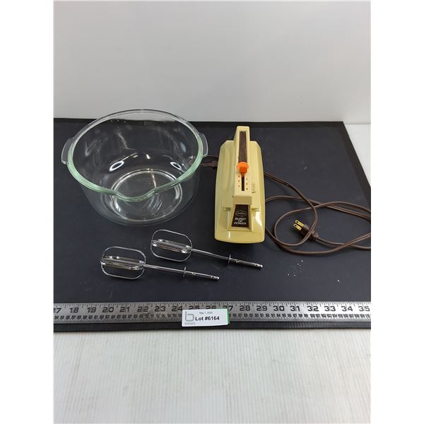 Vintage Sunbeam Hand Mixer (Powers On) and Glass Mixing Bowl