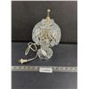 Image 1 : Vintage Crystal Table Lamp - No Bulb - Untested - 10.5" Tall