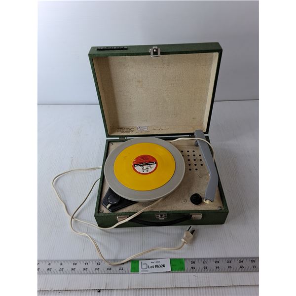 RCA Victor Record Player- Powers On