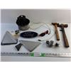 Image 1 : Splash Guards, Ford Emblem, Hammers, Sunglasses, Caster Wheels and Misc