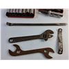 Image 4 : Sockets, Wrenches, Screwdrivers and Crowbar