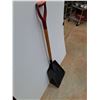 Image 3 : **47" Shovel - Cannot Ship