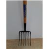 Image 2 : *Power Fist 6 Prong Pitch Fork - Cannot Ship