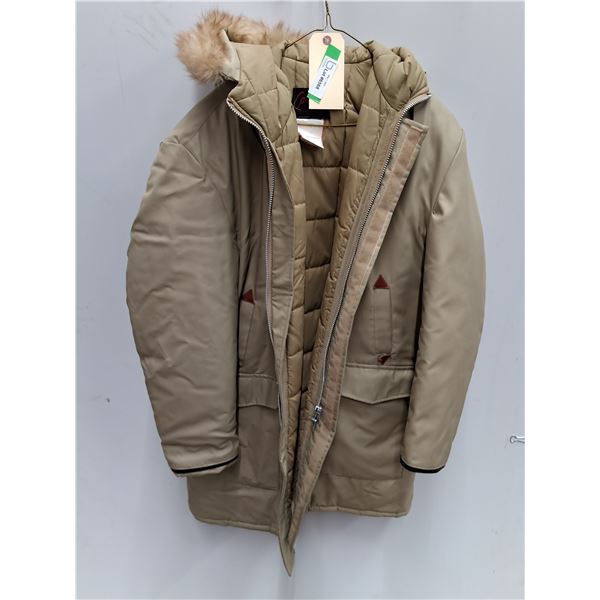 *Winter Mens Parka - Size 46