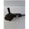 Image 2 : Trademaster 41/2" Angle Grinder