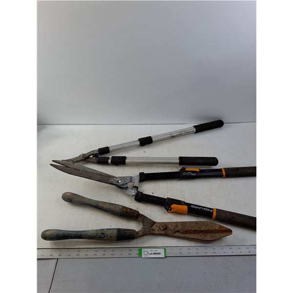 Hedge and Branch Trimmers