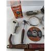 Image 2 : Assorted Tools