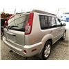 Image 8 : 126 -- 2006 NISSAN X-TRAIL, SILVER, 212107 KMS, 4X4