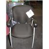 Image 1 : Black Global Client Chair