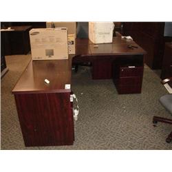 Mahogany L Shaped Desk (p-6)