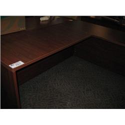 Cherry U-Shaped Bullet Top Desk