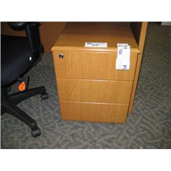 Oak Rolling Pedestal