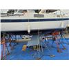 Image 11 : 0B -- 1980 CAL 24 SAILBOAT, BLUE.