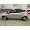 Image 23 : 0D -- 2015 FORD FIESTA SE, SILVER, 159830 KMS, FRONT WHEEL DRIVE